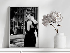 audrey-hepburn-glamorous-hollywood-wall-print