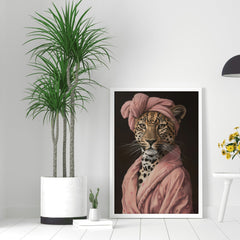 leopard-animal-wall-print-feminine-fashion