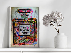 streetwear-graffiti-chanel-bottle-wall-art-print