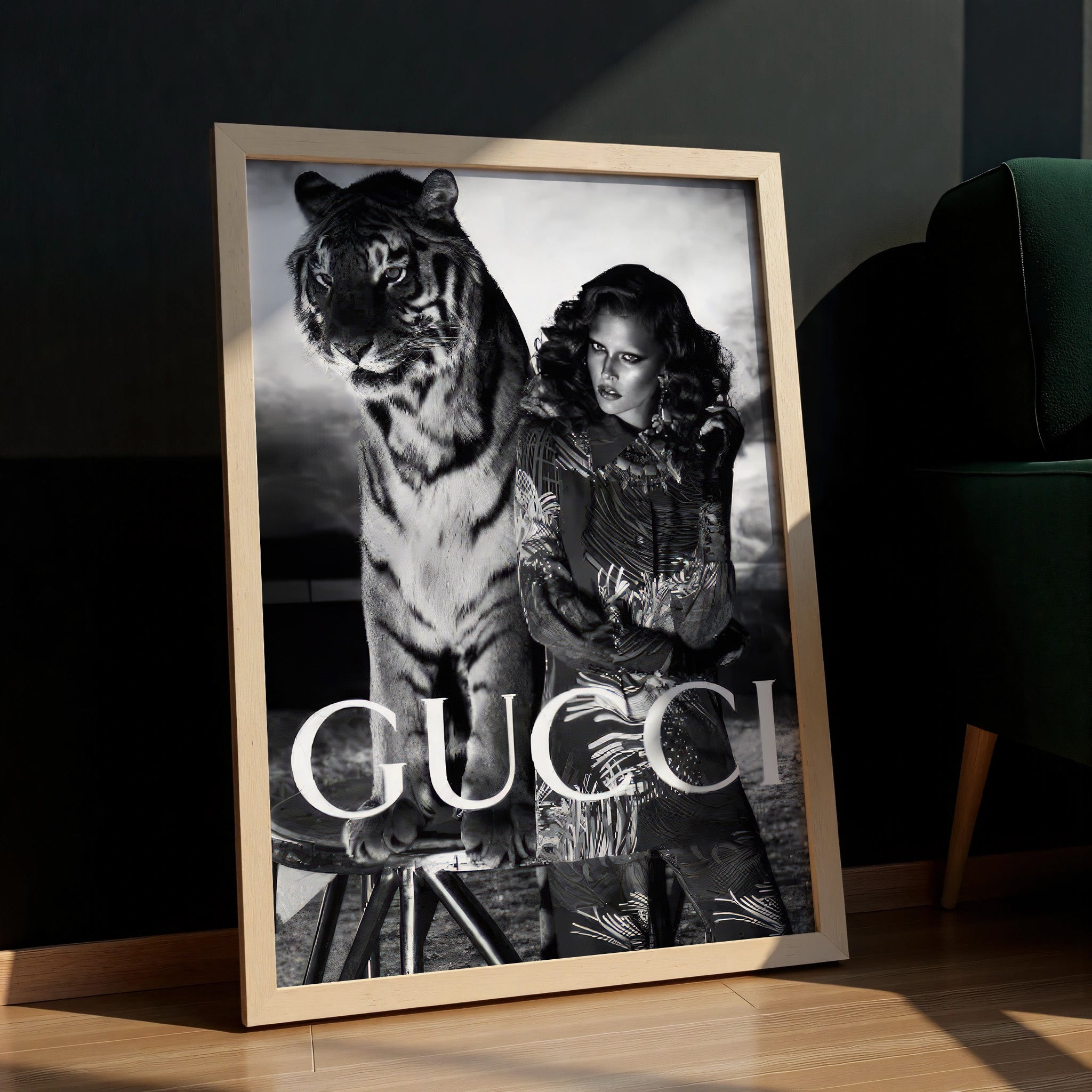 gucci-model-tiger-wall-art-print
