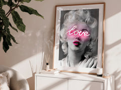 marilyn-monroe-black-and-white-neon-artwork