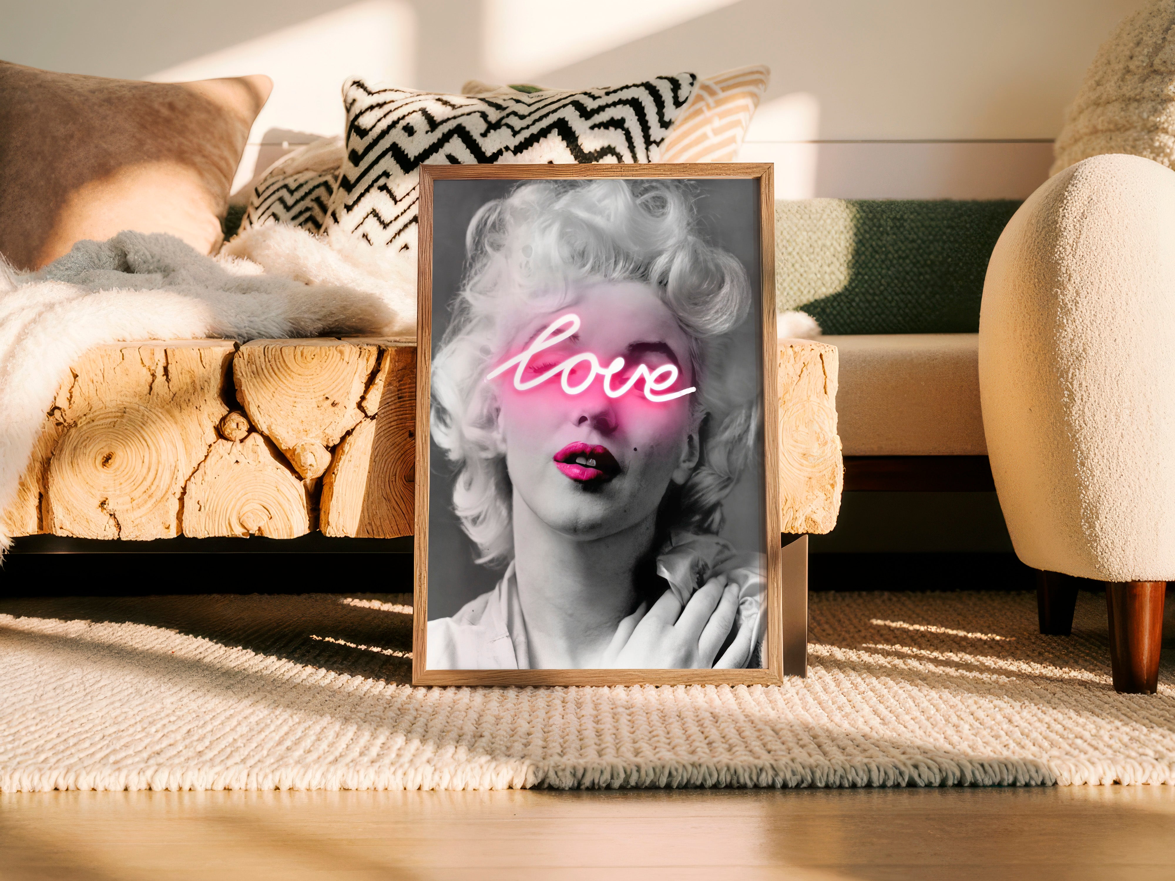 marilyn-monroe-love-canvas-wall-decor