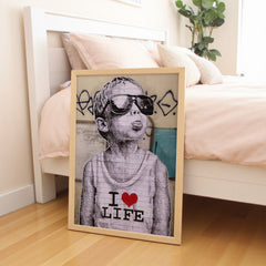 modern-banksy-style-i-love-life-bubblegum-artwork
