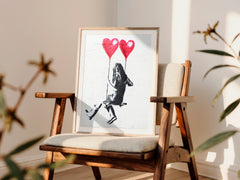 street-art-banksy-inspired-girl-with-red-balloons-wall-art