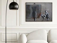 urban-graffiti-wall-decor-banksy-peeping-art