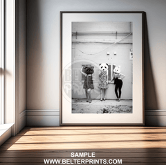 decor-wild-elegance-animal-hats-black-white-wall-art-print