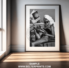 poster-retro-relaxation-woman-newspaper-smoking-wall-art-print