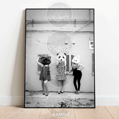 wild-elegance-animal-hats-black-white-wall-art-print