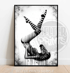 zebra-effect-abstract-woman-wall-art-print